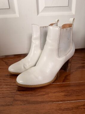 White Leather Chelsea Ankle Booties with Stacked Heel